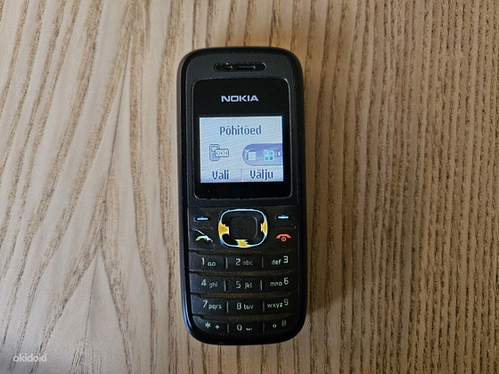 Nokia nuppudega telefon