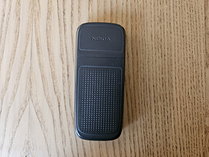 Nokia nuppudega telefon (2 foto / 3)