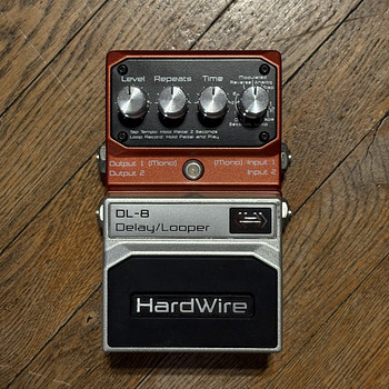 Эффект-педаль задержки Digitech Hardwire DL-8
