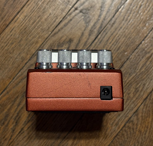 Digitech Hardwire DL-8 Delay efektipedaal (4 foto / 5)