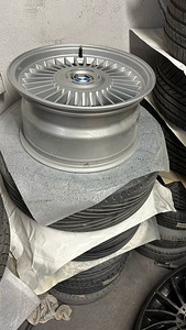 16 BMW диски 5x120 Style 4 E38 E34 E32 E36 E28 E23 E31 E24 (7 фото из 8)