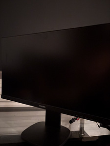 24 LCD monitor Philips (1 foto / 2)