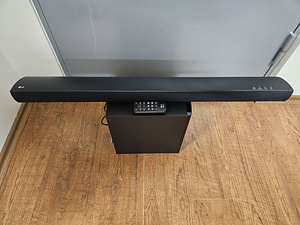 LG Electronics SH2 2.1-канальная 100-ваттная звуковая панель (3 фото из 4)