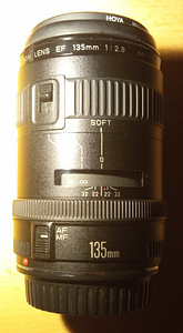 Canon EF 135mm f/2.8 с функцией мягкого фокуса (3 фото из 5)