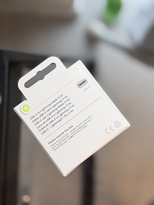 USB-C kaabel (2 foto / 4)