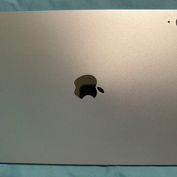 iPAD A16 wi-fi 128 100%