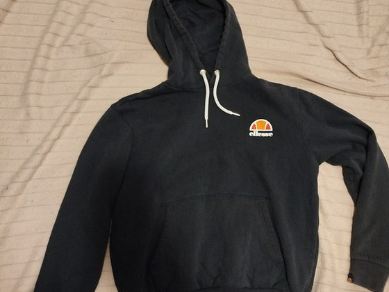 Ehtne ellesse kampsun