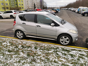 Продам литые диски с шипованной резиной (4 фото из 4)