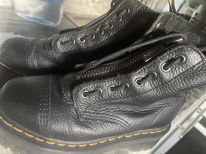 Dr Martens saapad (5 foto / 6)