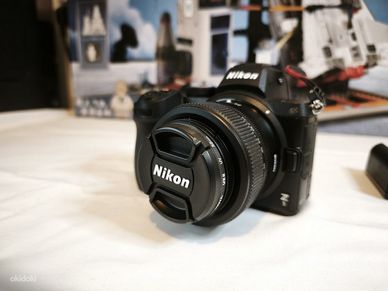 Nikon Z5 kaamera ja Godox V860 llln välklamp