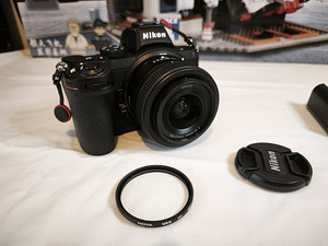 Nikon Z5 kaamera ja Godox V860 llln välklamp (4 foto / 10)