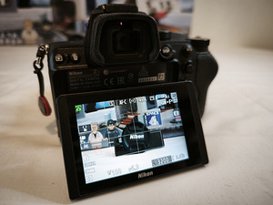 Nikon Z5 kaamera ja Godox V860 llln välklamp (6 foto / 10)