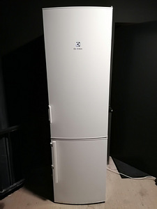 Müüa heas korras Electroluxi 185 cm külmkapp. (1 foto / 2)