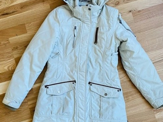 Mugav soe Parka Icepeak 38