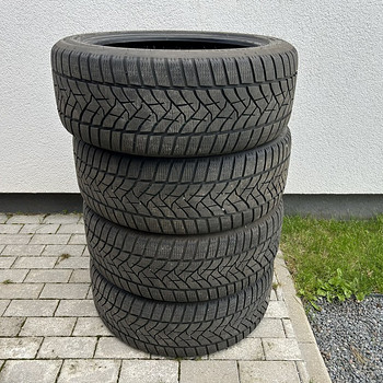 Шины Dunlop Winter Sport 5 SUV 255/45 R20