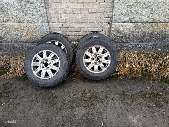Шины и диски для Chrysler Grand Voyager