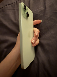 iPhone 15 plus (1 фото из 4)