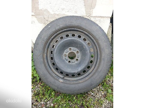 Стальной диск Volvo R16 с шиной