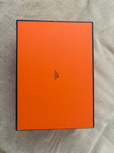 Hermes Bouncing мужские кроссовки из сетки черно-бело-оранже (4 фото из 8)