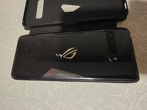 Müün katki läinud asus rog phones 3 16GB 512GB (2 foto / 3)