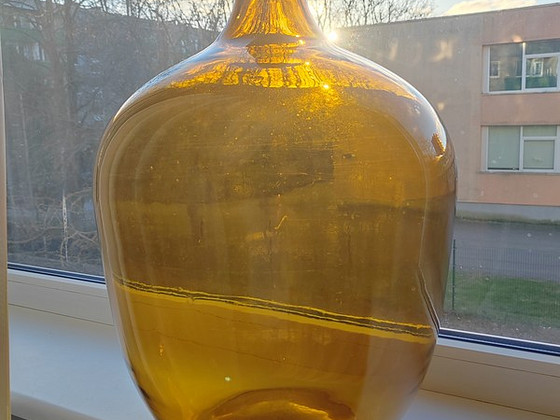 Большая бутылка
