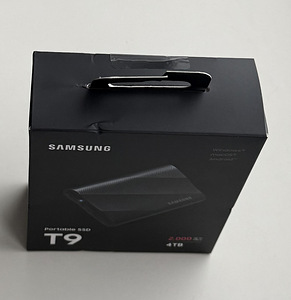 Samsung SSD T9 4TB USB 3.2 Gen 2, Black (5 фото из 5)