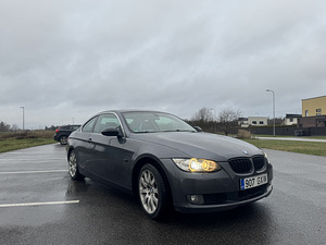 2006 BMW 325i E92 (3 foto / 11)