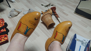Деревянные сабо (5 фото из 6)