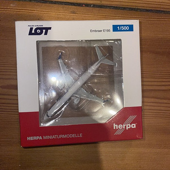 LOT E195 1:500 herpa lennukimudel
