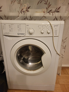 Продажа стиральной машины (1 фото из 2)