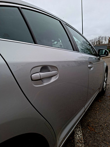 Продам TOYOTA AVENSIS, АВТ SEDAN 2010.г.в. 2.0 бензин 112 kw (3 фото из 9)