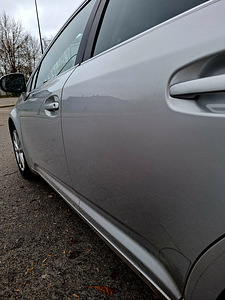 Продам TOYOTA AVENSIS, АВТ SEDAN 2010.г.в. 2.0 бензин 112 kw (6 фото из 9)