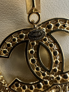 Chanel originaal kaelakett 2021a (3 foto / 5)