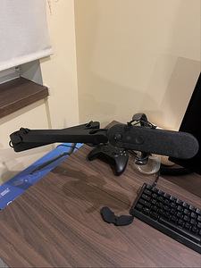 Steelseries Alias + Elgato Wave Mic Arm LP (2 фото из 3)