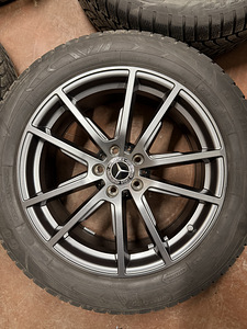 19" Mercedes-Benz EQE ja GLC veljed 5x112 + 235/55/19 m+s (1 foto / 10)