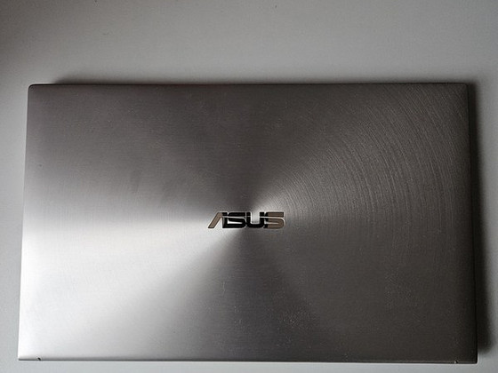 Asus Zenbook UX533FN