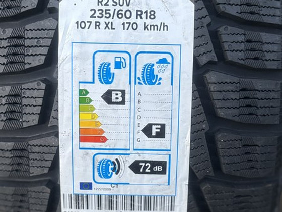 UUED NOKIAN HAKKPELIITTA R2 235/60R18 107R XL 2TK.