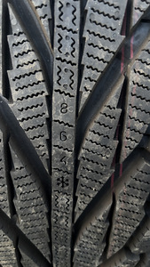 UUED NOKIAN HAKKPELIITTA R2 235/60R18 107R XL 2TK. (3 foto / 6)