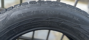 UUED NOKIAN HAKKPELIITTA R2 235/60R18 107R XL 2TK. (5 foto / 6)