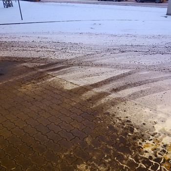 Sniega tīrīšanas