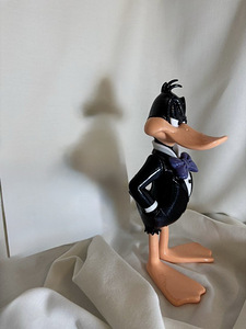 Donald Duck — kollektsioneeritav 3D-pardifiguur smokingus (2 foto / 3)