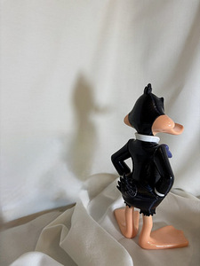 Donald Duck — kollektsioneeritav 3D-pardifiguur smokingus (3 foto / 3)