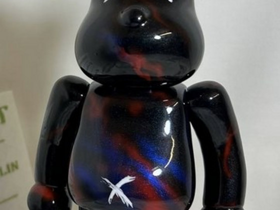 Коллекционная 3D-фигурка Bear-style с глянцевым galaxy-эффек