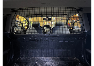 Перегородка для Ford Fiesta (2 фото из 3)
