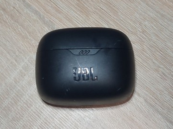 Наушники JBL Tune Buds