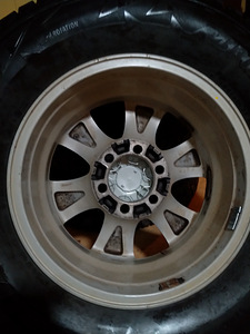 Литые диски Toyota Land Cruiser Hilux R17 с шинами (3 фото из 6)