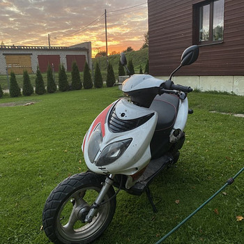 Продам мотороллер