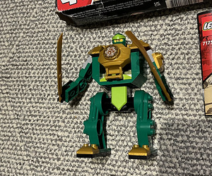Lego (1 фото из 4)