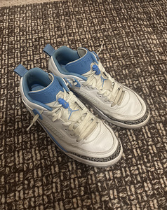 Jordan Spizike Low (5 фото из 6)