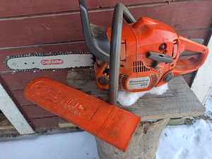 Mootorsaag Husqvarna 445 (3 foto / 3)